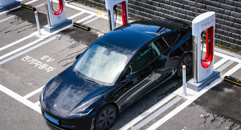 特斯拉 4680 草莓视频免费在线观看悄悄回归 Model Y 汽车